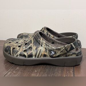 Crocs Classic Lined Clogs Real Tree Camouflage Mens size 11